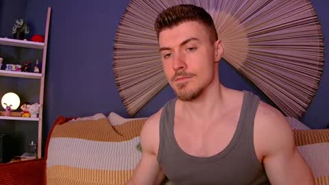 Eddie online show from February 25, 4:24 am