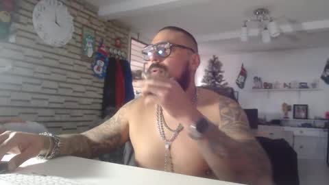 edgarram83 online show from November 22, 9:58 pm