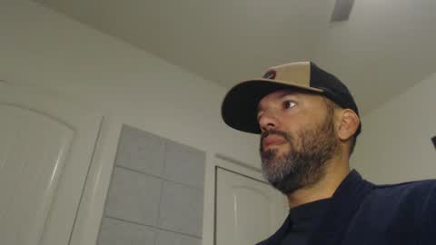 EdgeM online show from December 22, 2:49 pm