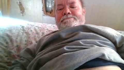 Eddie online show from January 4, 8:05 pm