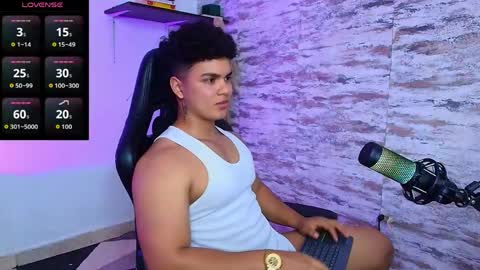 EDWARD CLARCK online show from March 30, 6:58 am