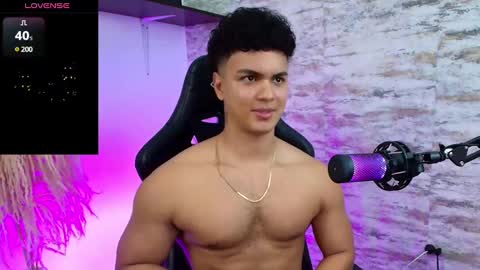 Snapshot of edward__clarck chatting on February 13, 3:50 am EDWARD CLARCK online show from February 13, 3:50 am