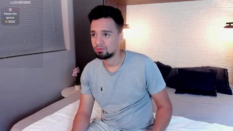 Eduardo online show from December 30, 3:36 am