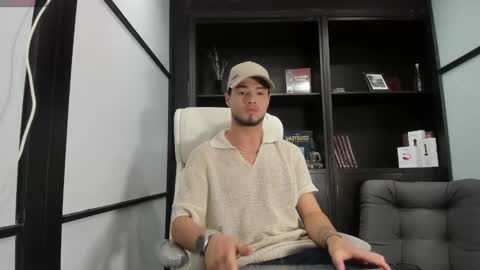 Edward Ross online show from February 10, 7:49 pm