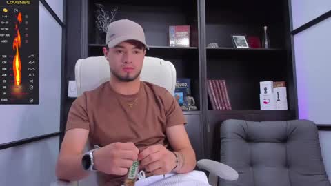 Edward Ross online show from February 6, 8:13 pm