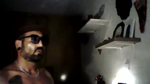 eemmee708927 online show from June 30, 11:39 pm