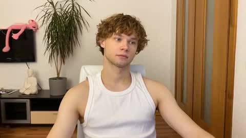 Eitan online show from January 10, 1:41 pm