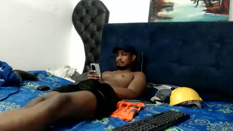 elcaballeroblack online show from May 31, 2:56 am