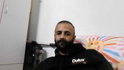 daniel18cmx online show from May 26, 3:46 am