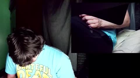 elephantrunkman online show from March 18, 4:04 am