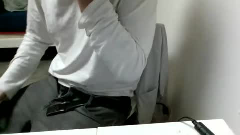 elfideo75 online show from February 22, 4:30 pm