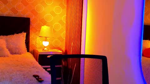 Elian online show from February 19, 1:24 am