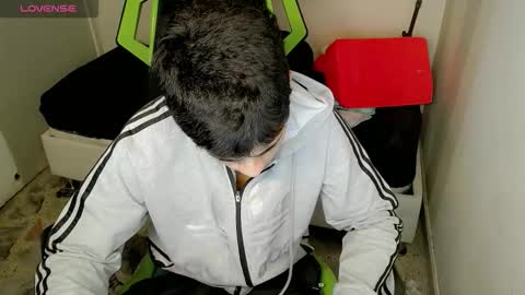 bby-santy online show from November 25, 8:11 pm