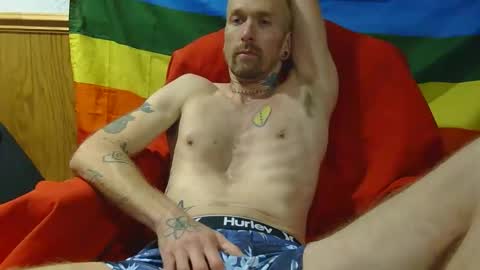 Elija Blue online show from June 10, 11:34 am