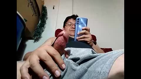 elimposstor online show from January 5, 3:13 pm