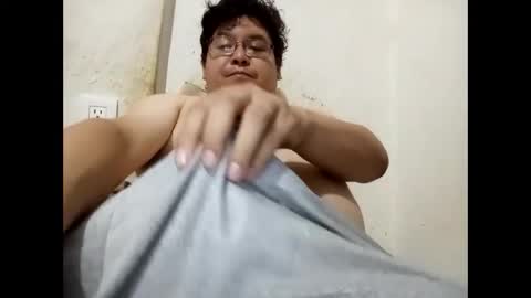 elimposstor online show from October 7, 2:10 pm