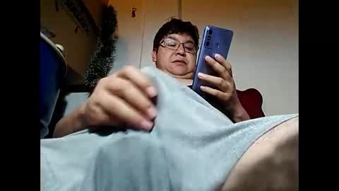 elimposstor online show from January 11, 2:47 pm