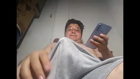 elimposstor online show from February 7, 1:01 pm