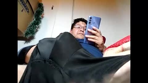 elimposstor online show from January 9, 1:18 am