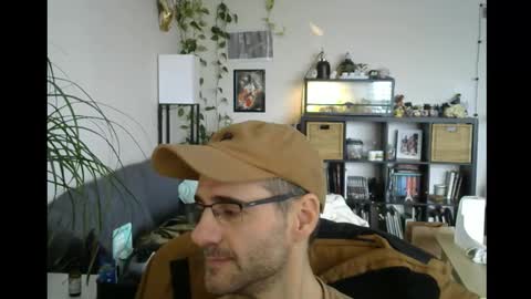 ElMetaTeDa online show from March 6, 9:45 pm