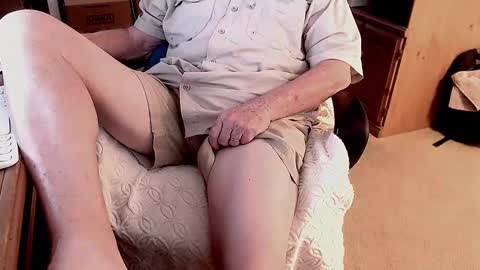 Terrance1st online show from October 13, 3:29 pm