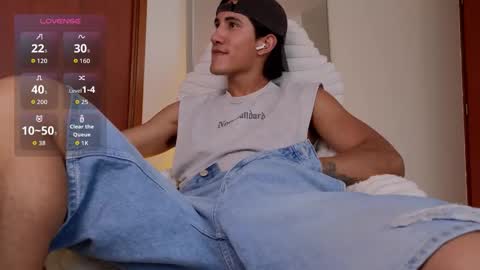 emilio_rivs online show from March 16, 4:33 pm