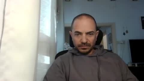 Ariel online show from February 1, 6:00 am