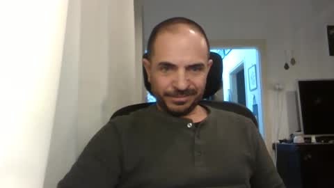 Ariel online show from February 7, 5:51 pm