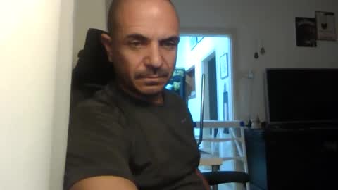 Ariel online show from September 28, 9:02 pm