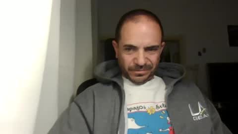 Ariel online show from March 12, 3:24 am