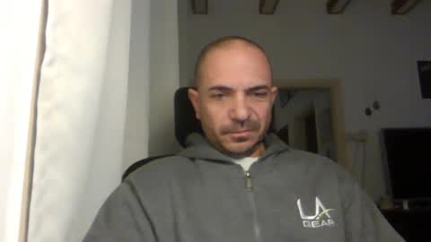 Ariel online show from February 17, 4:31 am