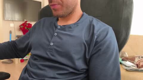 Emre online show from February 2, 8:13 am