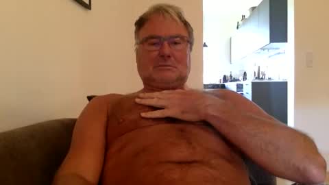 endurado online show from October 13, 11:05 am