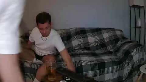 Englishladxxx online show from January 11, 9:29 pm