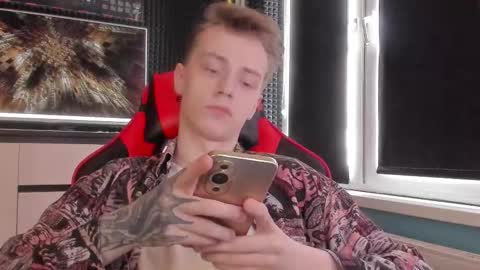 Enker online show from February 10, 10:42 am