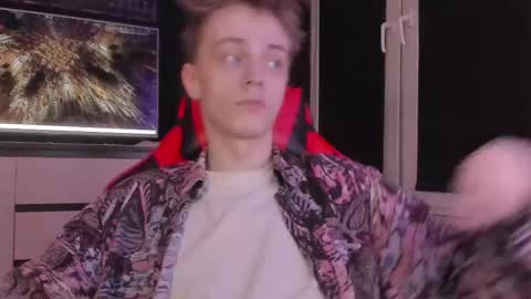 Enker online show from February 13, 6:57 pm