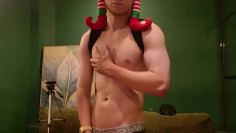 enzo_steel online show from December 19, 5:59 am