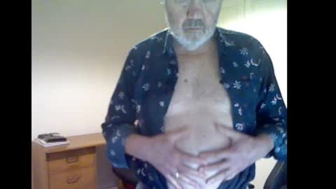 erasmus_d online show from January 10, 6:34 pm