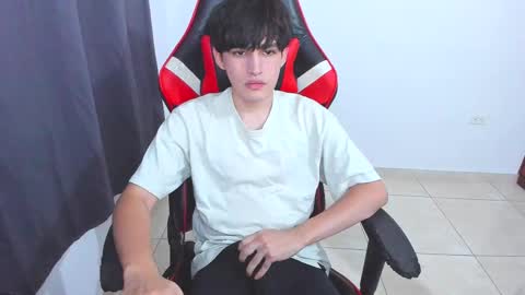 eren_tatakae online show from September 11, 3:38 am