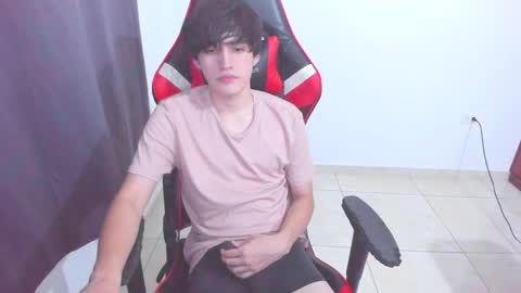 eren_tatakae online show from November 10, 4:17 am