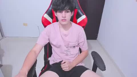 eren_tatakae online show from January 16, 2:58 am