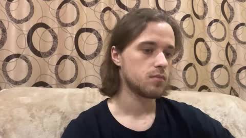 Snapshot of eric_blond chatting on October 25, 3:03 pm Eric online show from October 25, 3:03 pm