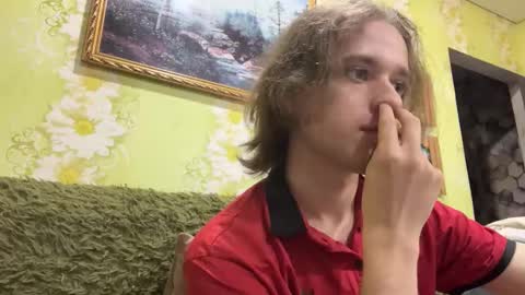 Snapshot of eric_blond chatting on September 30, 6:33 pm Eric online show from September 30, 6:33 pm