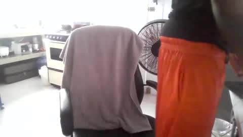 Eric Buck online show from February 26, 5:39 pm