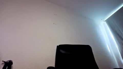 ernesto rodriguez 82 online show from November 30, 3:58 pm