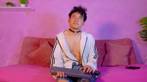 eros_fang online show from April 5, 1:51 pm