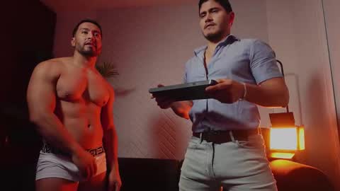 eroswolf online show from February 9, 7:51 pm