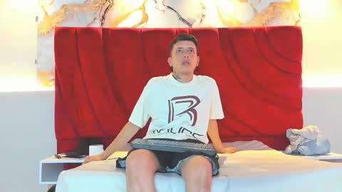 ESTEBAN online show from January 6, 7:29 pm