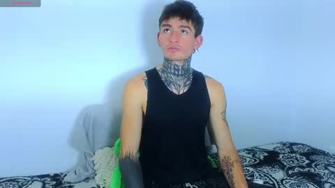 Esteban independent model online show from July 13, 10:55 pm