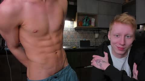 LOUIS online show from March 8, 2:15 am